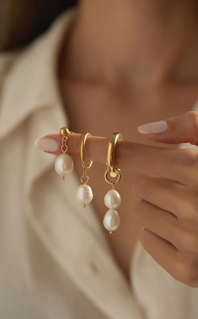 Aretes & Hoops