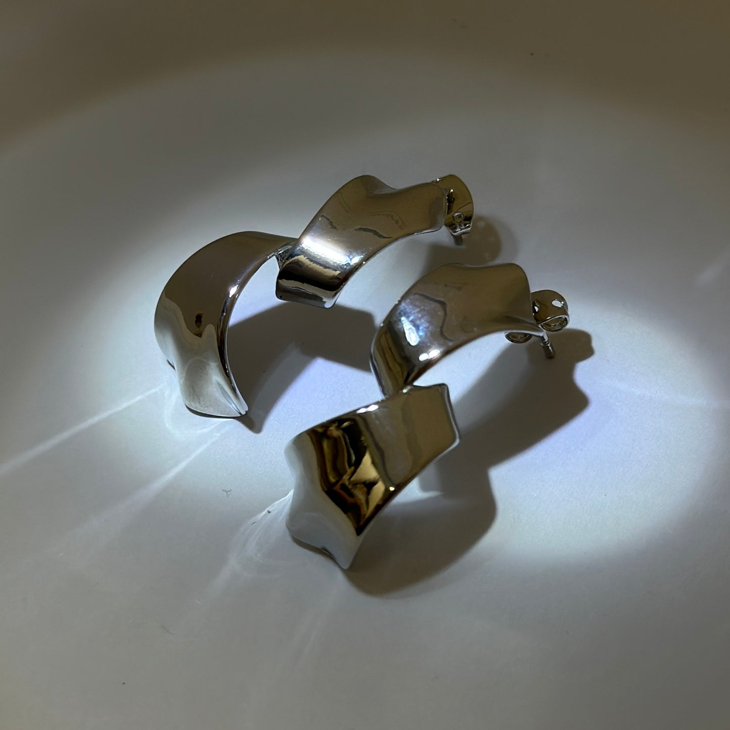 Aretes Listón Rodio