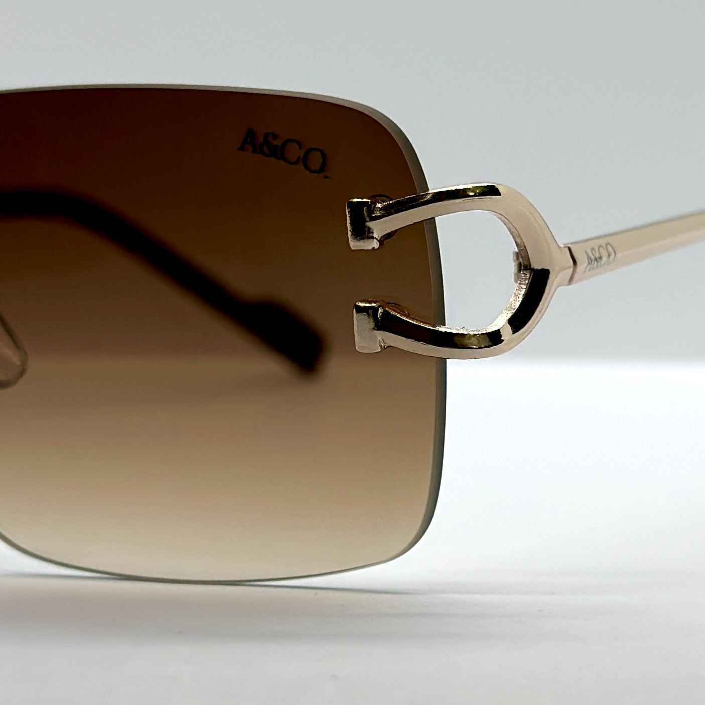 Lentes Caribe Café