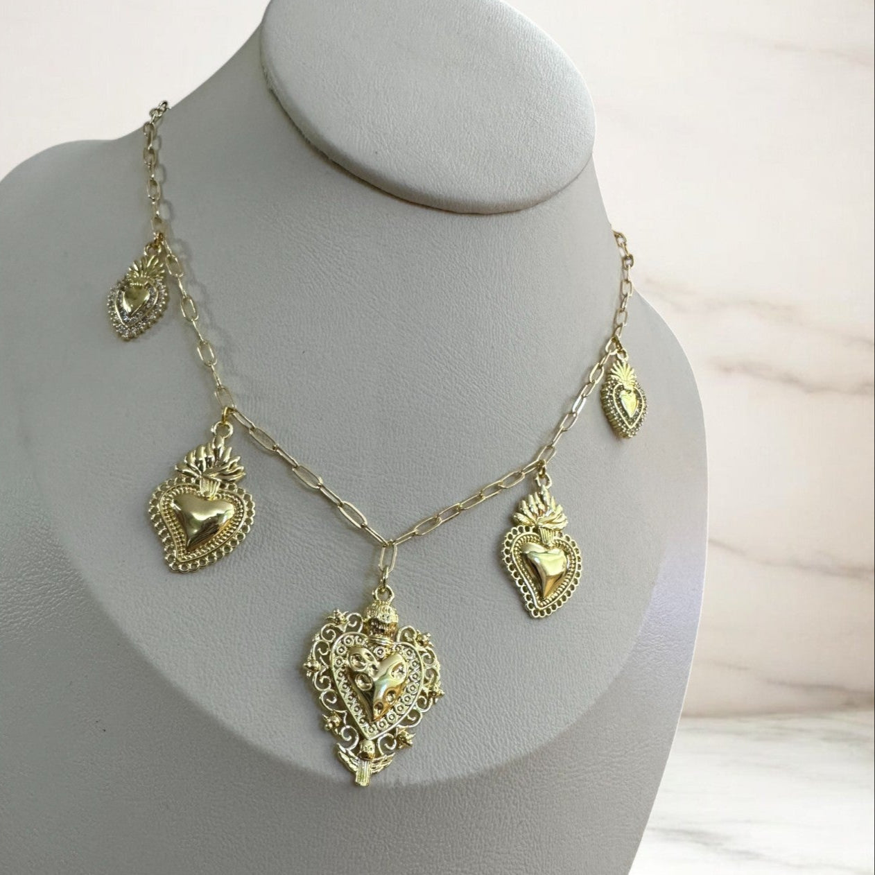 Collar Corazones Dorados Mini