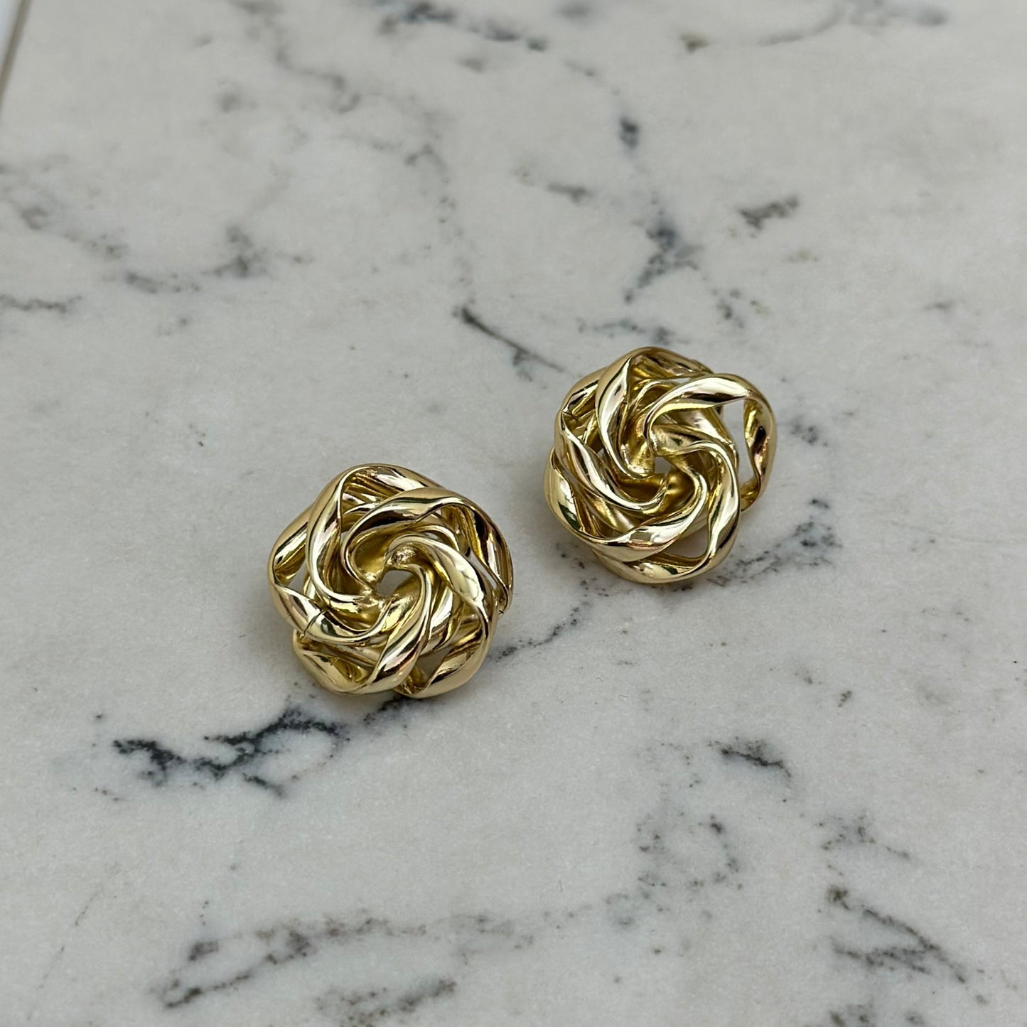 Aretes Clavel