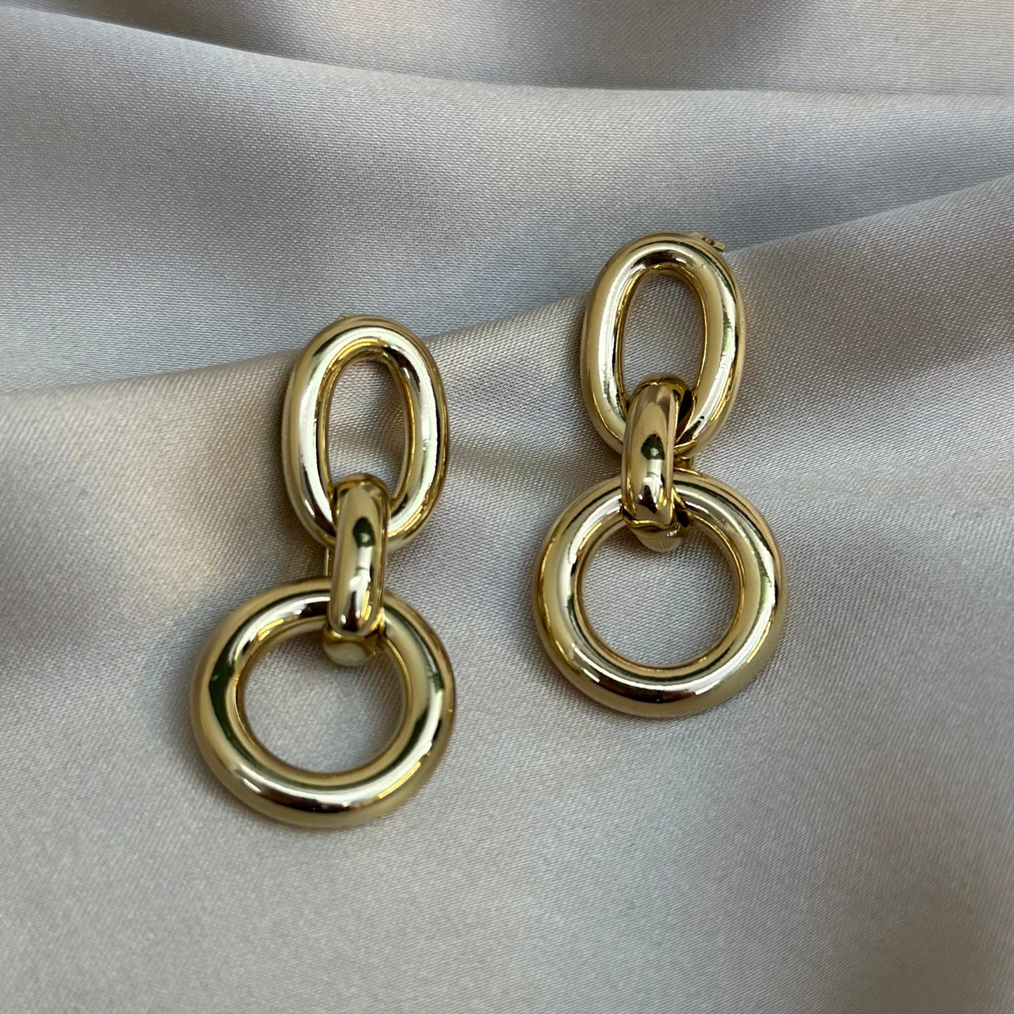 Aretes Chain
