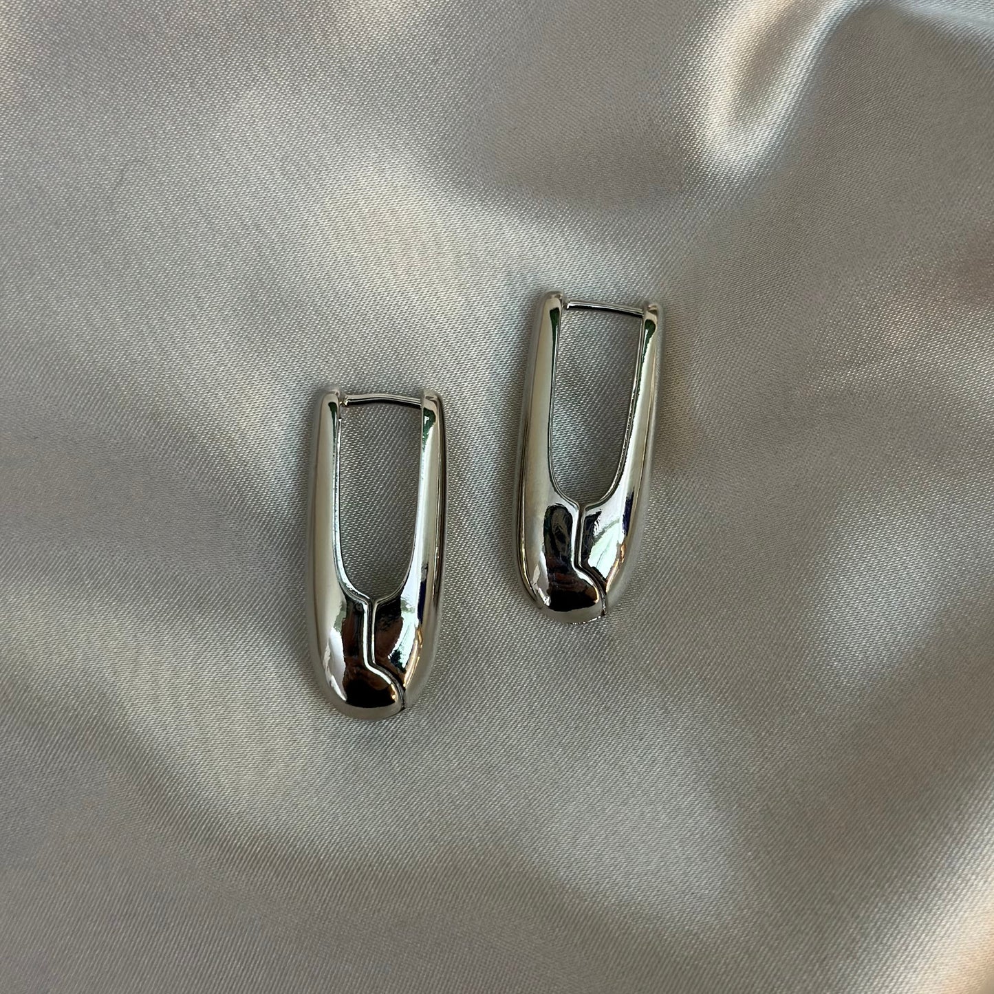 Aretes Gondola Plateado