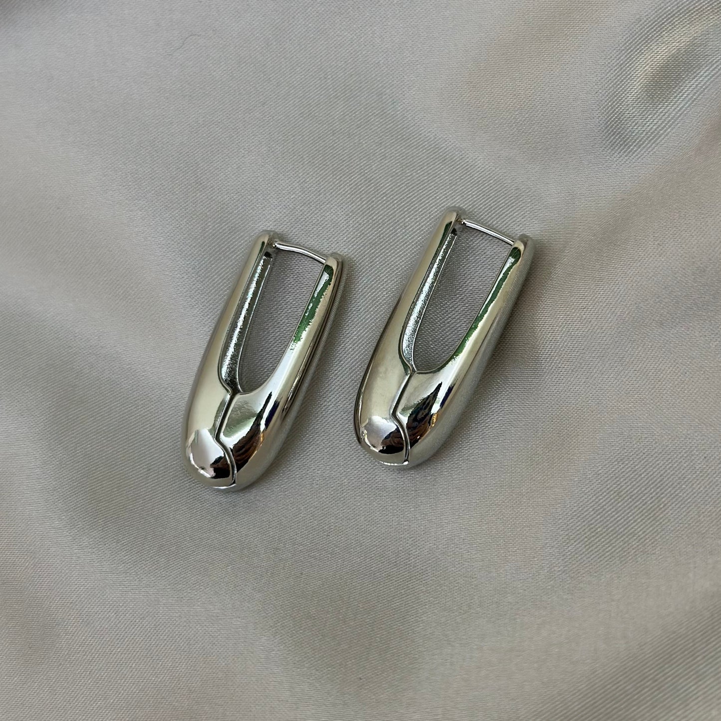 Aretes Gondola Plateado