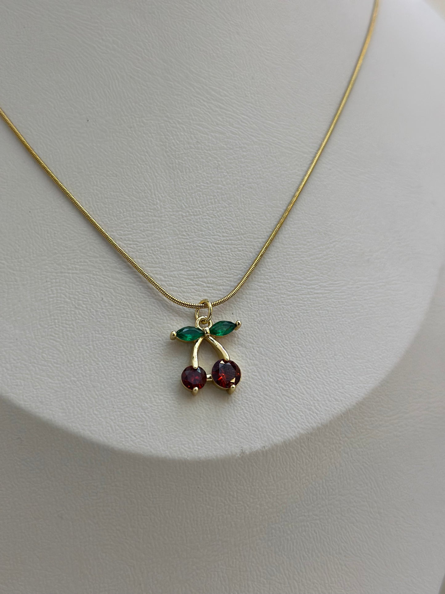Collar Cherry Mini