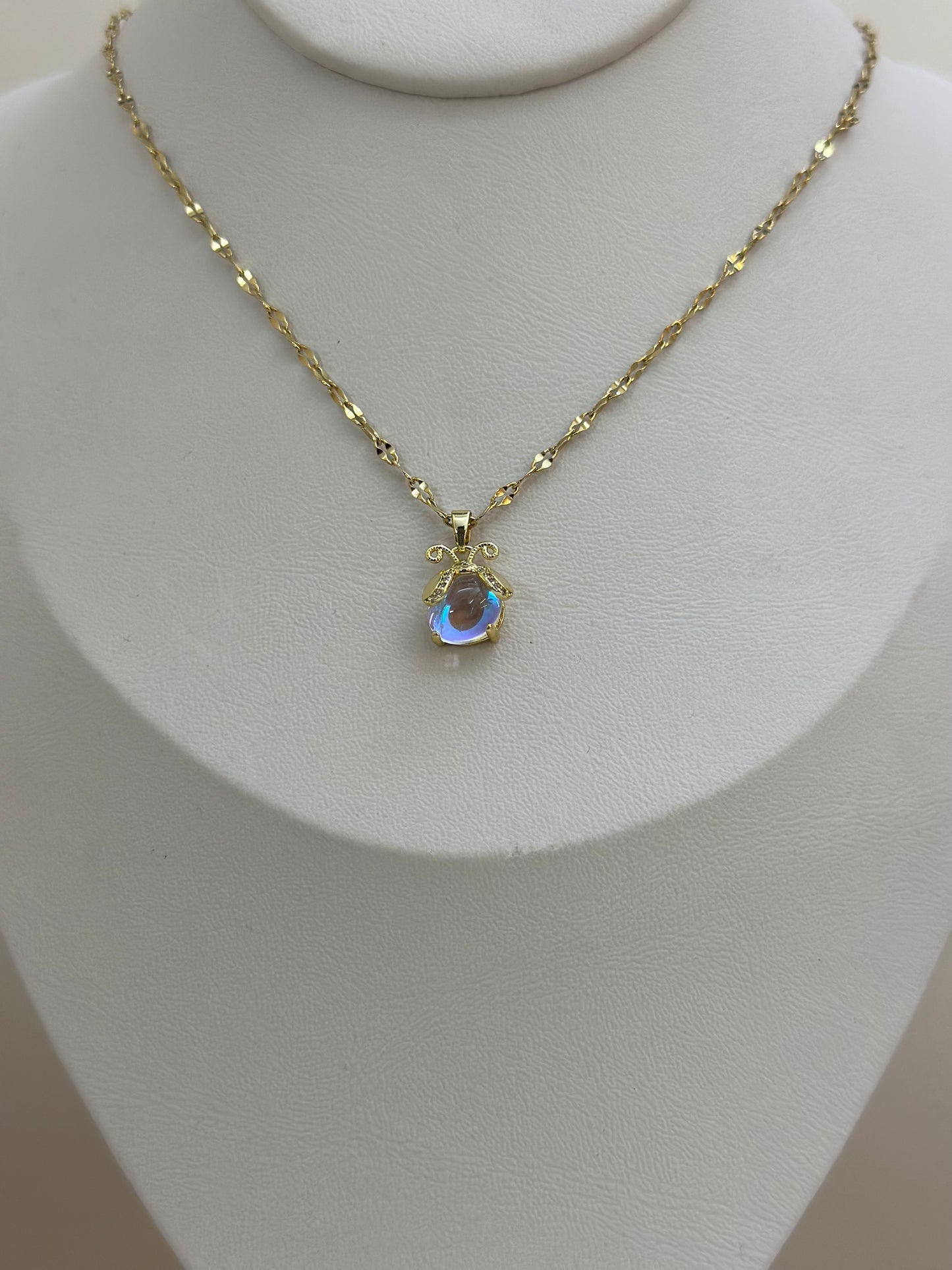Collar Catarina Tornasol