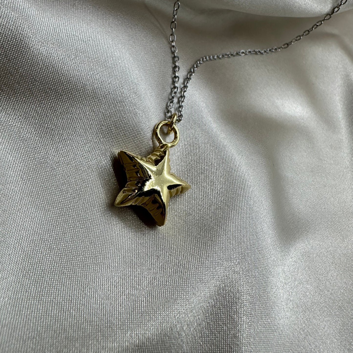Collar Estrella Globo Mini