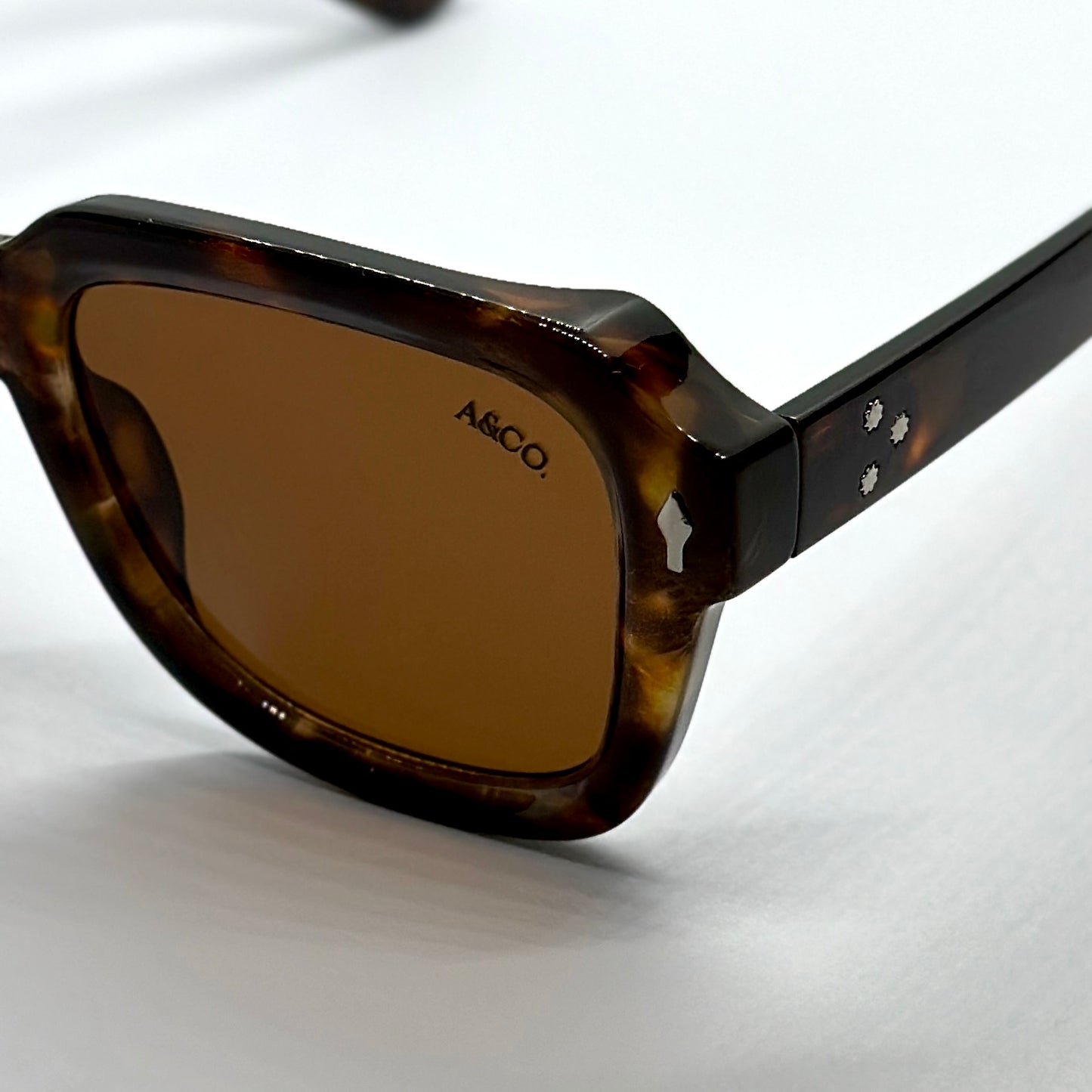 Lentes Hong Kong Carey