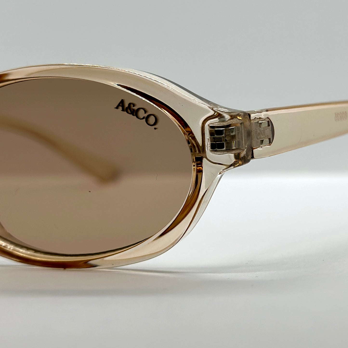 Lentes Milán Beige