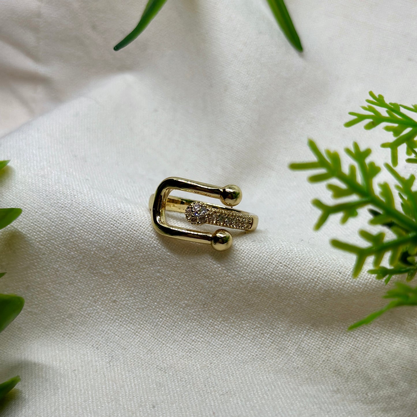 Anillo Broche Dorado