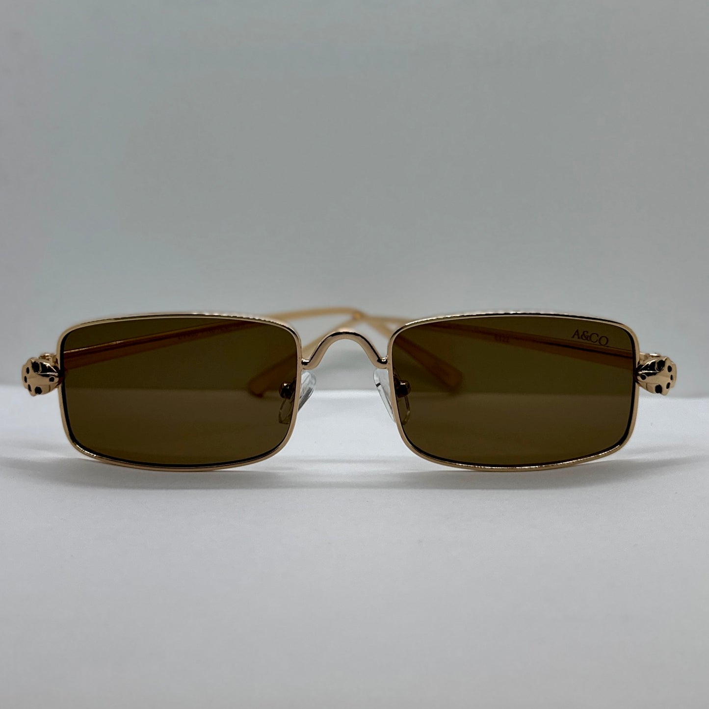 Lentes Dubai Café