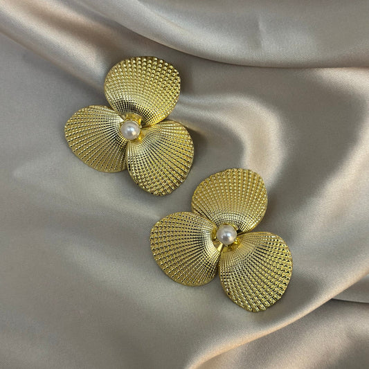 Aretes Sakura