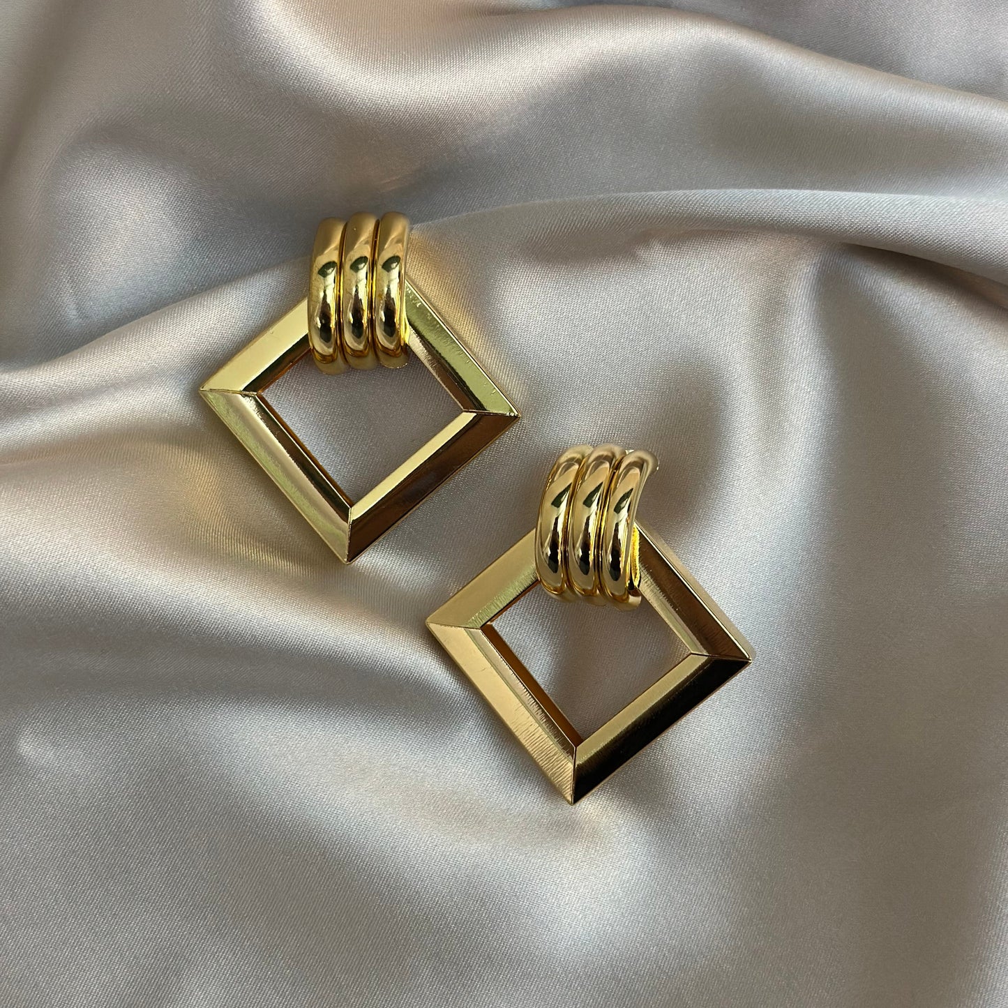 Aretes Joya