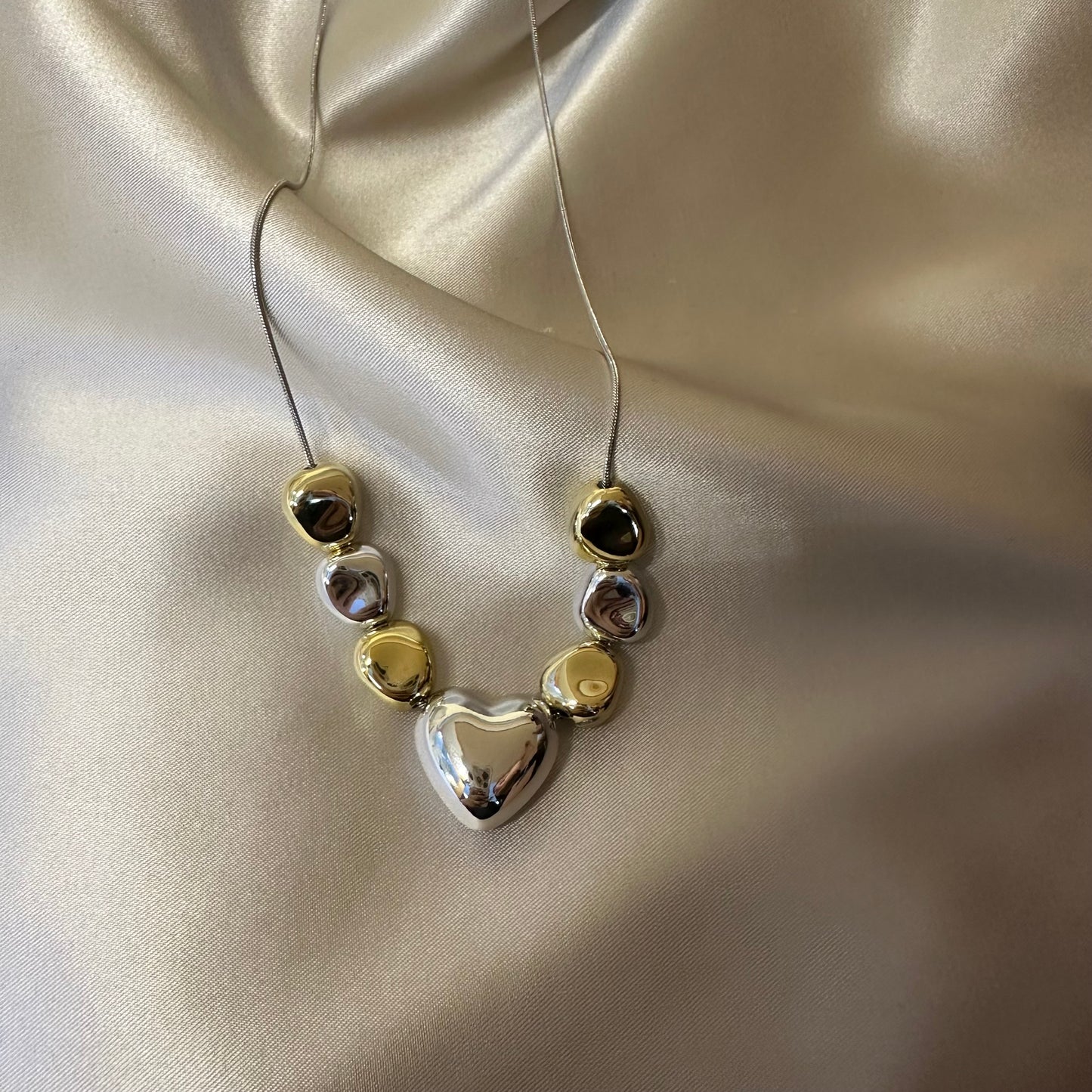 Collar Corazón Piedras