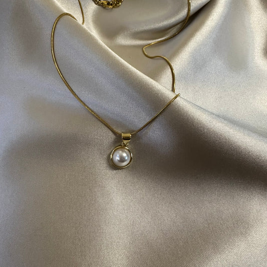 Collar Media Perla